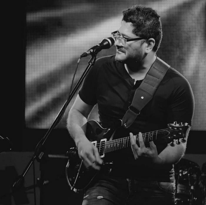 Фото 2 Dhruv Ghanekar & His History With PRS Guitars Dhruv Ghanekar & His History With PRS Guitars