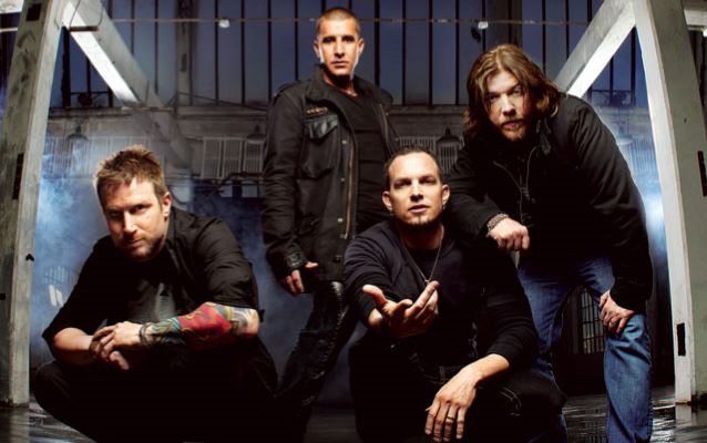 Фото MARK TREMONTI: "Сейчас это практически невозможно" MARK TREMONTI: "Сейчас это практически невозможно"